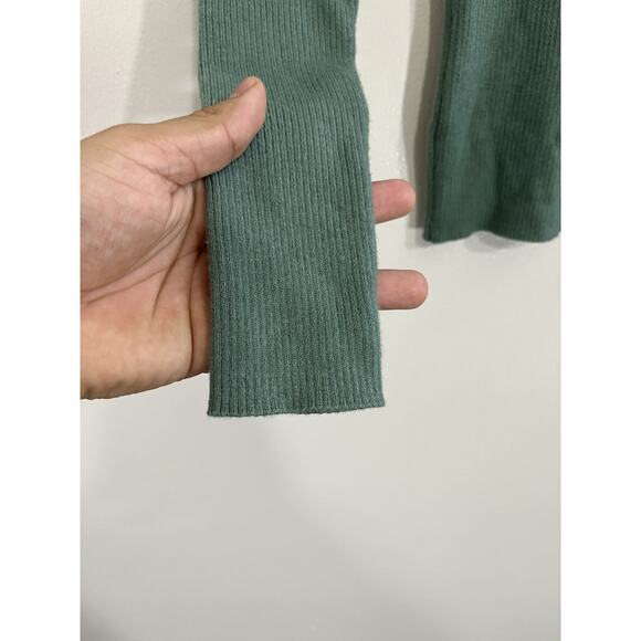 Coquette Bella Y2K Cropped Sweater XS Minimalist Capsule Quiet Luxury Capsule 90 - Picture 3 of 15